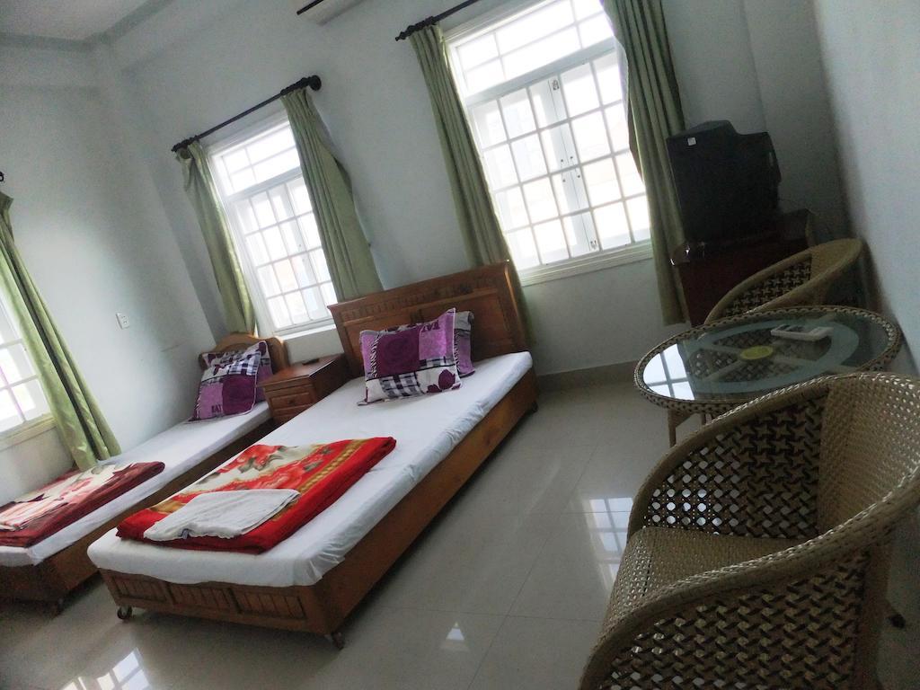 Eena Hotel Da Nang Esterno foto